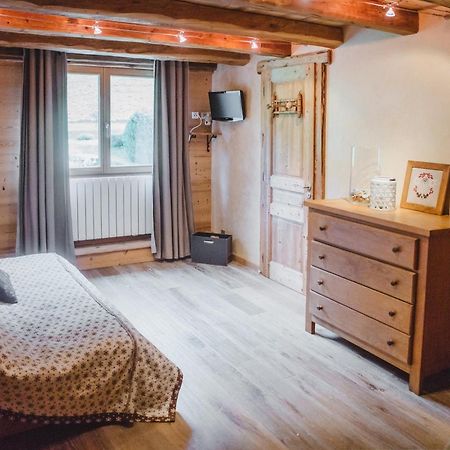 La Ferme Des Cousines Apartman Saint-Sigismond  Kültér fotó