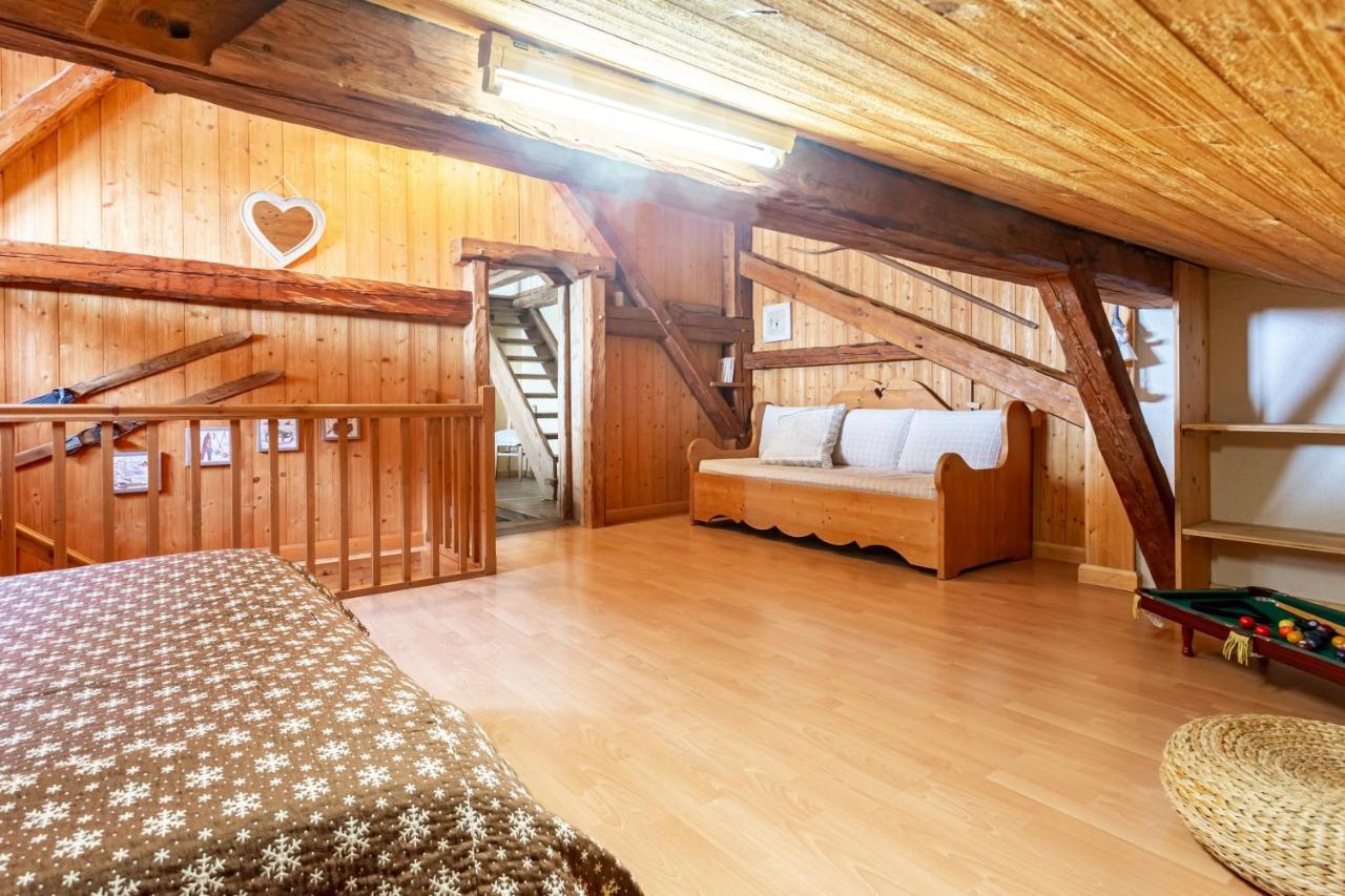 La Ferme Des Cousines Apartman Saint-Sigismond  Kültér fotó